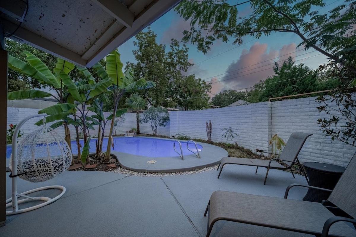 Stunning 5Br 2Ba Holiday Home With Private Pool And Cinema ダラス エクステリア 写真