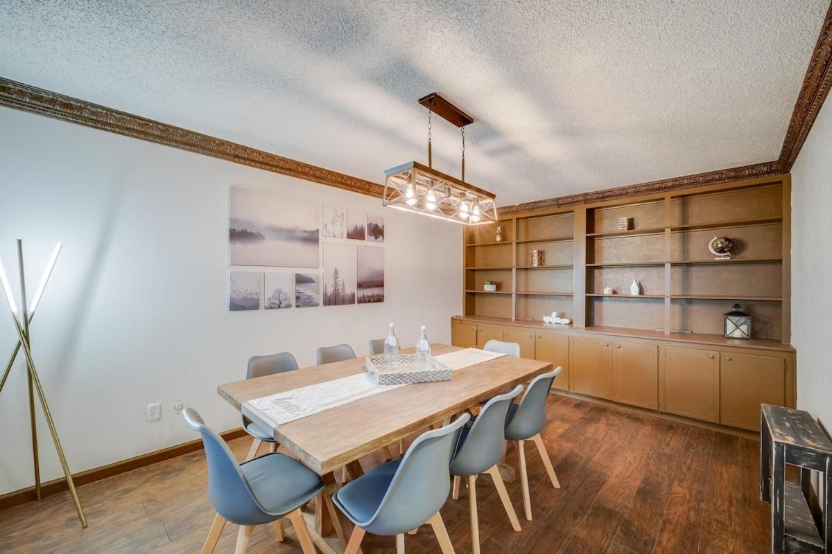 Stunning 5Br 2Ba Holiday Home With Private Pool And Cinema ダラス エクステリア 写真