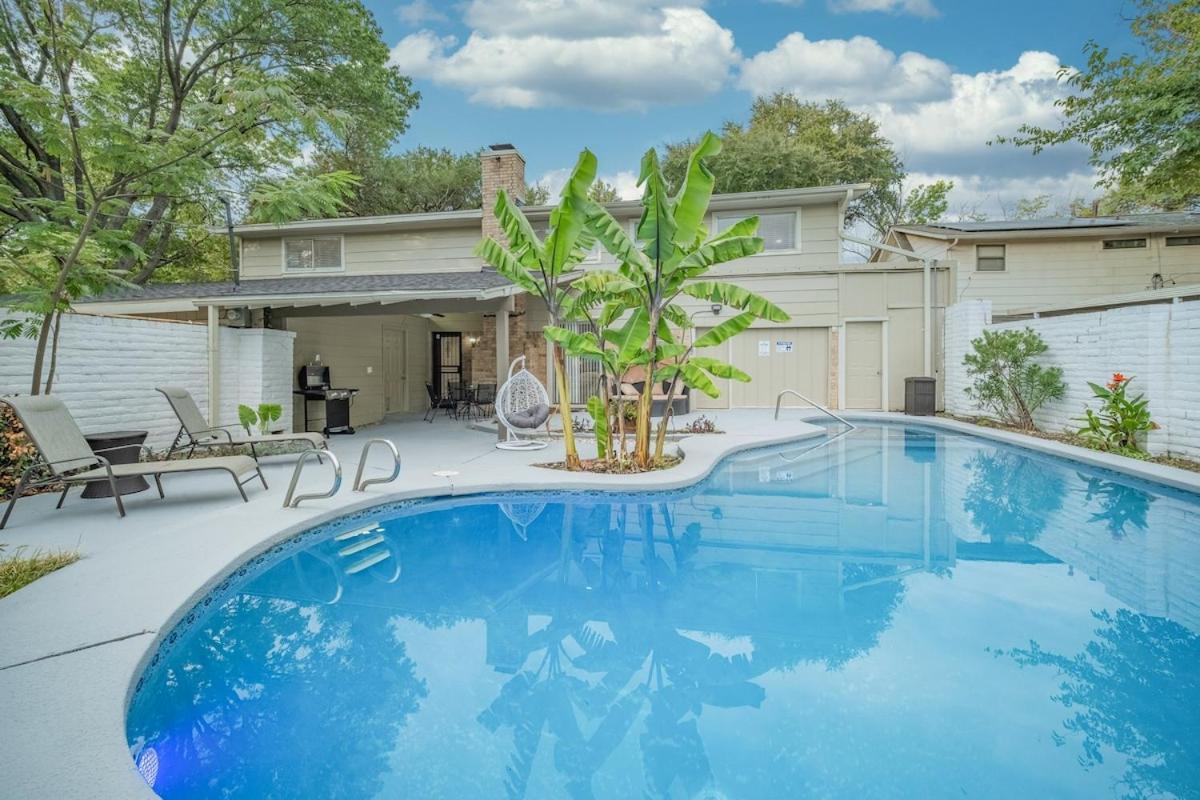 Stunning 5Br 2Ba Holiday Home With Private Pool And Cinema ダラス エクステリア 写真