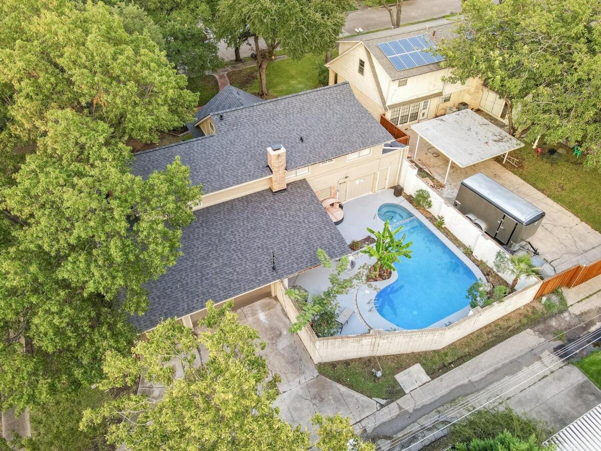 Stunning 5Br 2Ba Holiday Home With Private Pool And Cinema ダラス エクステリア 写真